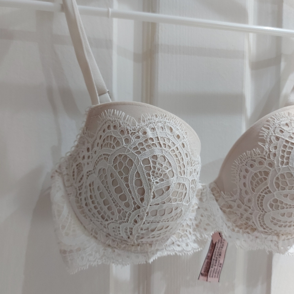 Victoria's Secret | Dream Angels Lined Demi Bra